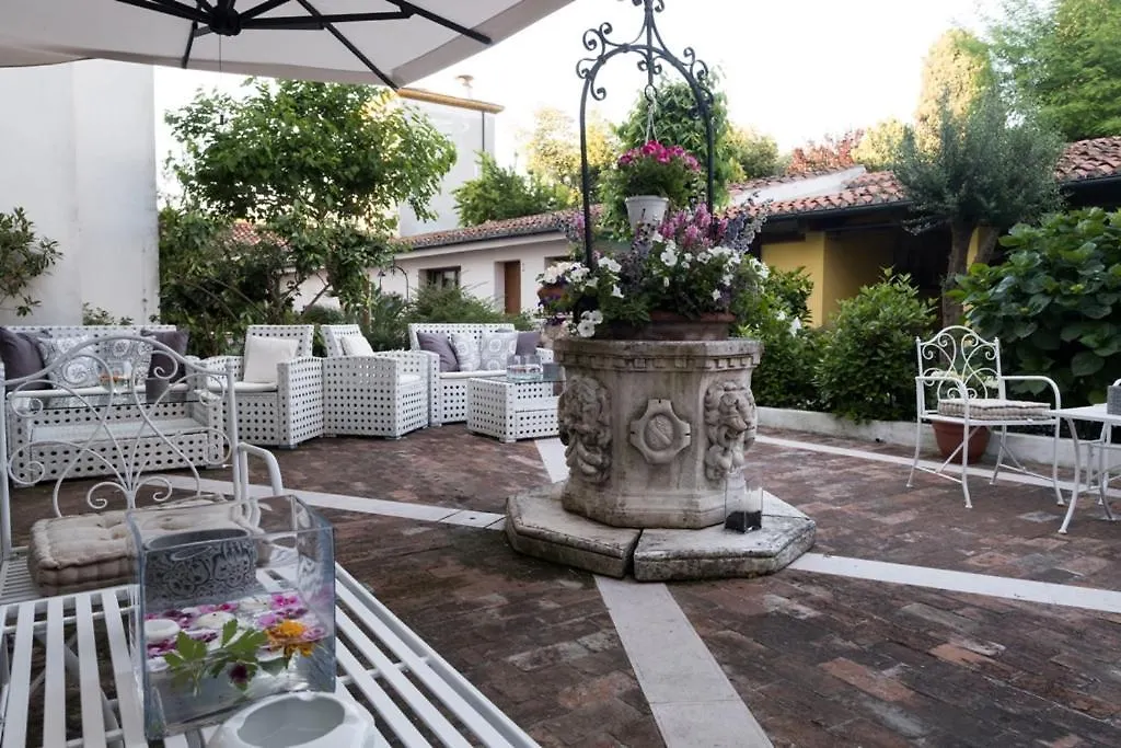 Szálloda Relais Alberti Lido di Venezia